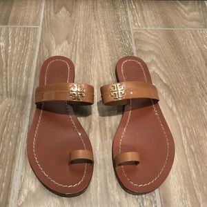 Tory Burch (Jolie toe ring sandals)